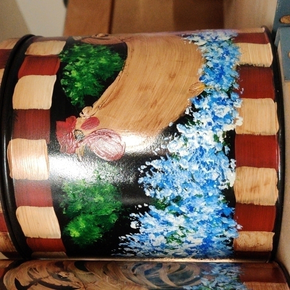 SET Of Four Hand-painted Rooster Canisters Four Different Sizes, Storage / Kitch - Picture 3 of 5